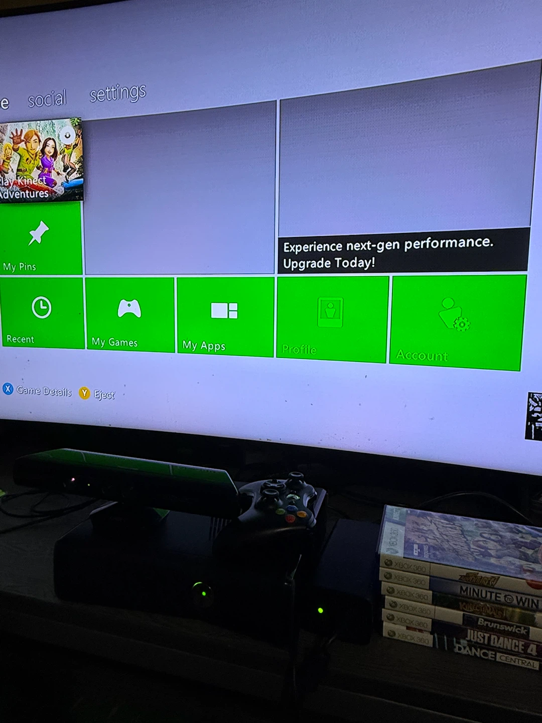 Xbox 360 Console Bundle - photo 2