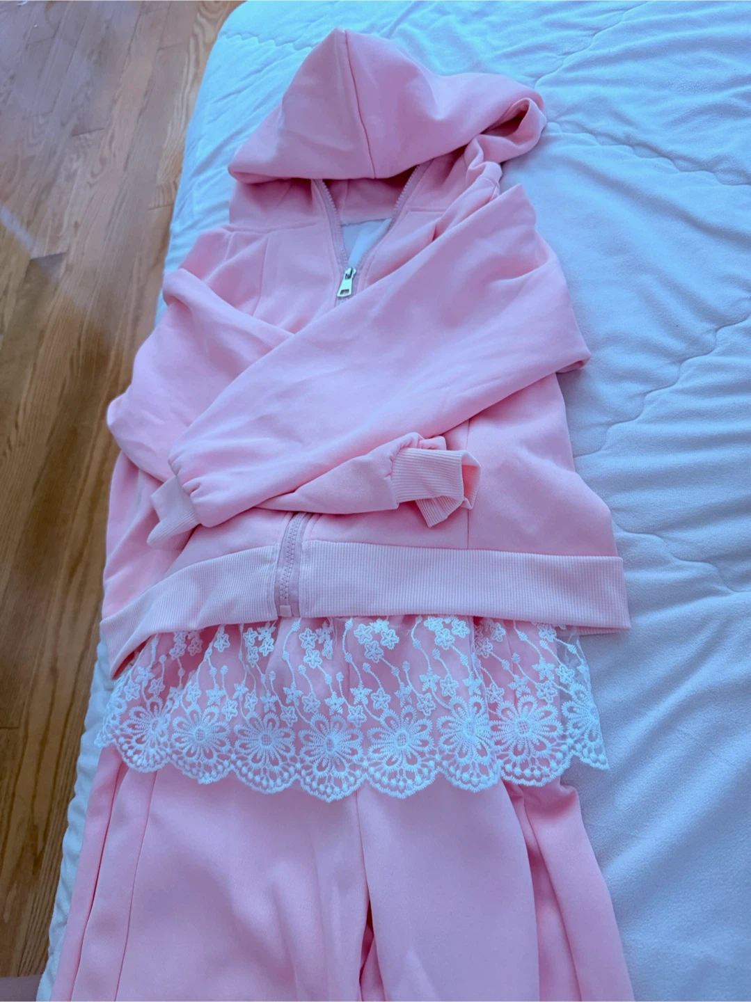 Kid’s Pink Hoodie and Pants Set 6-8yrs old
