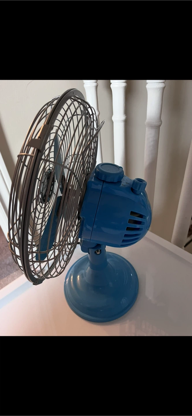 Oscillating Fan - photo 2