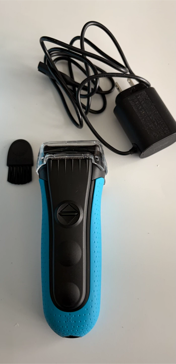 Braun Series 3 ProSkin 3040s Rechargeable Electric Shaver - photo 4