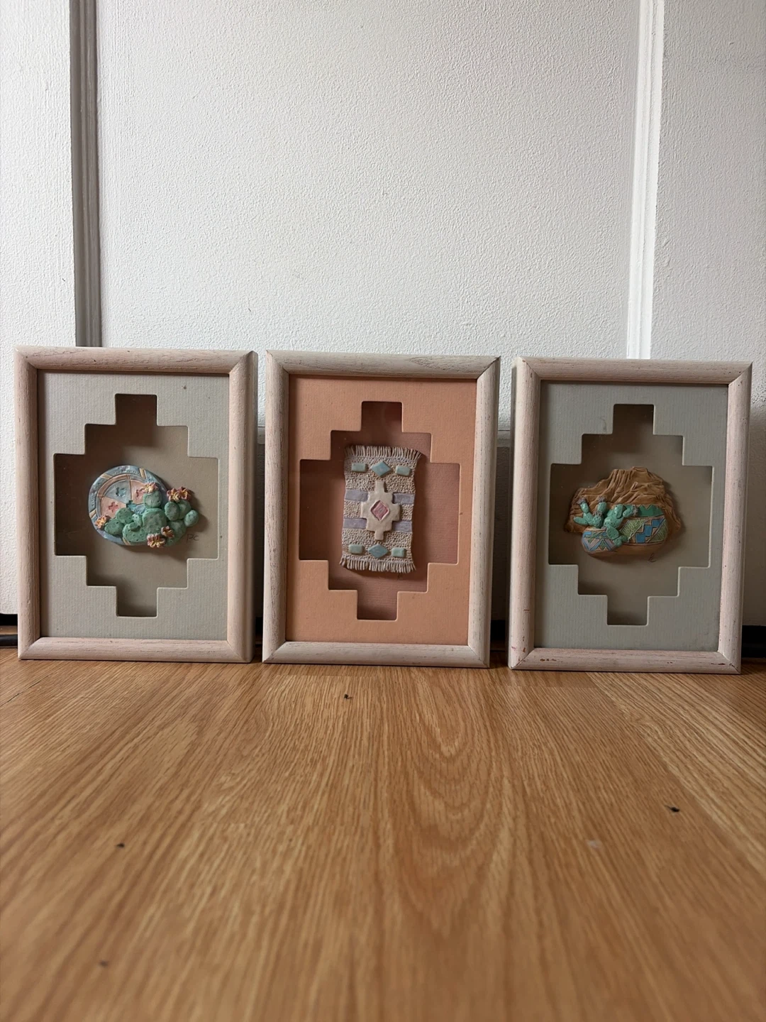 Vintage Figi Graphics 3D Hand Cast Paper Art Southwest Trio