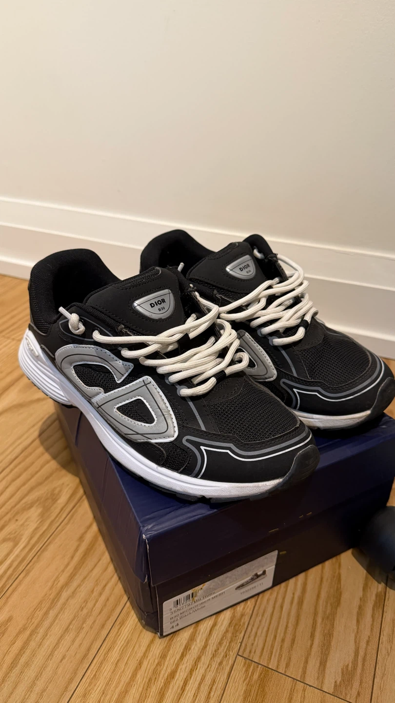 Dior B30 Sneakers - Black and White