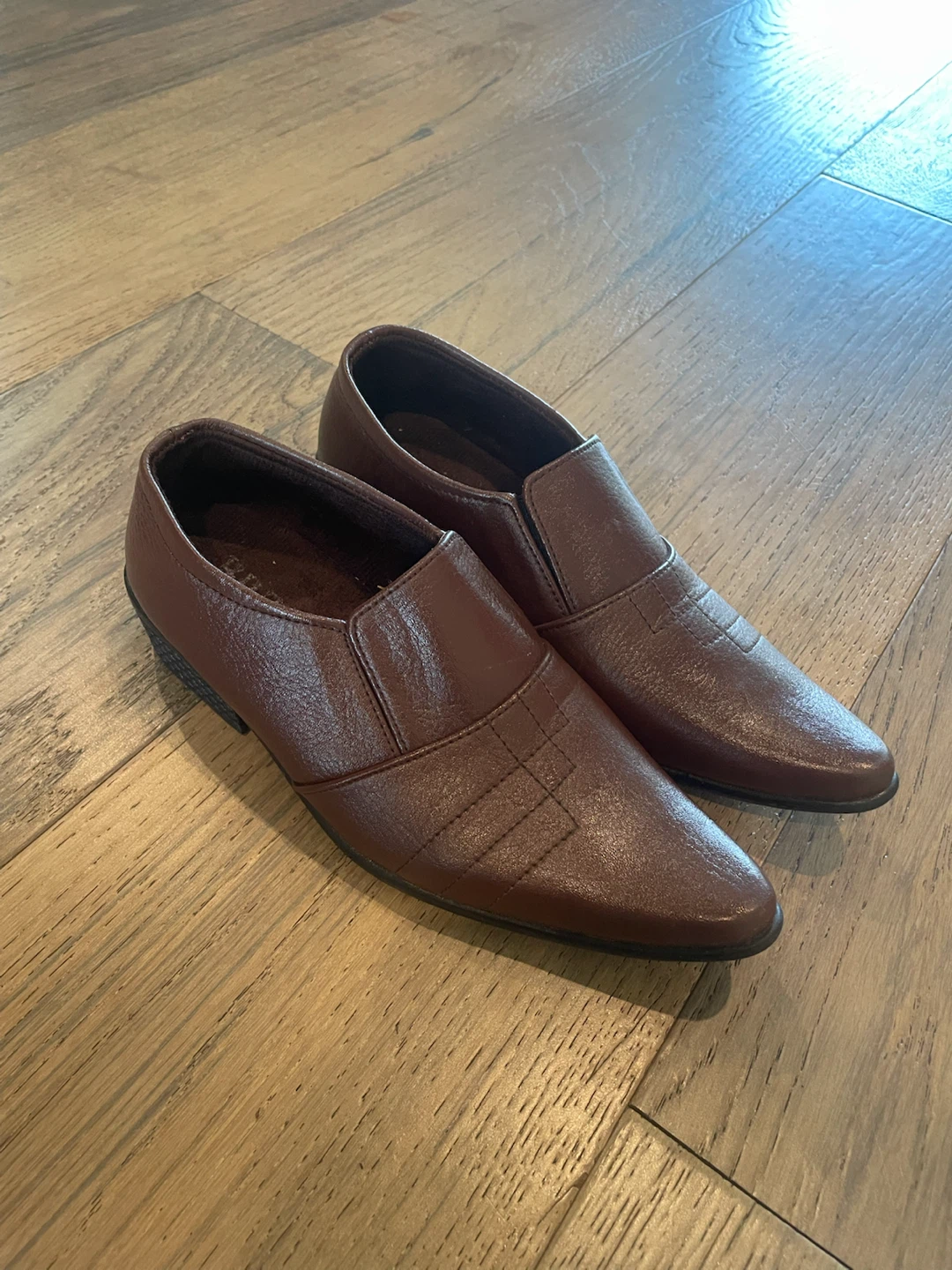 Bravia Kids Brown Loafer Shoes Size 4 - photo 2