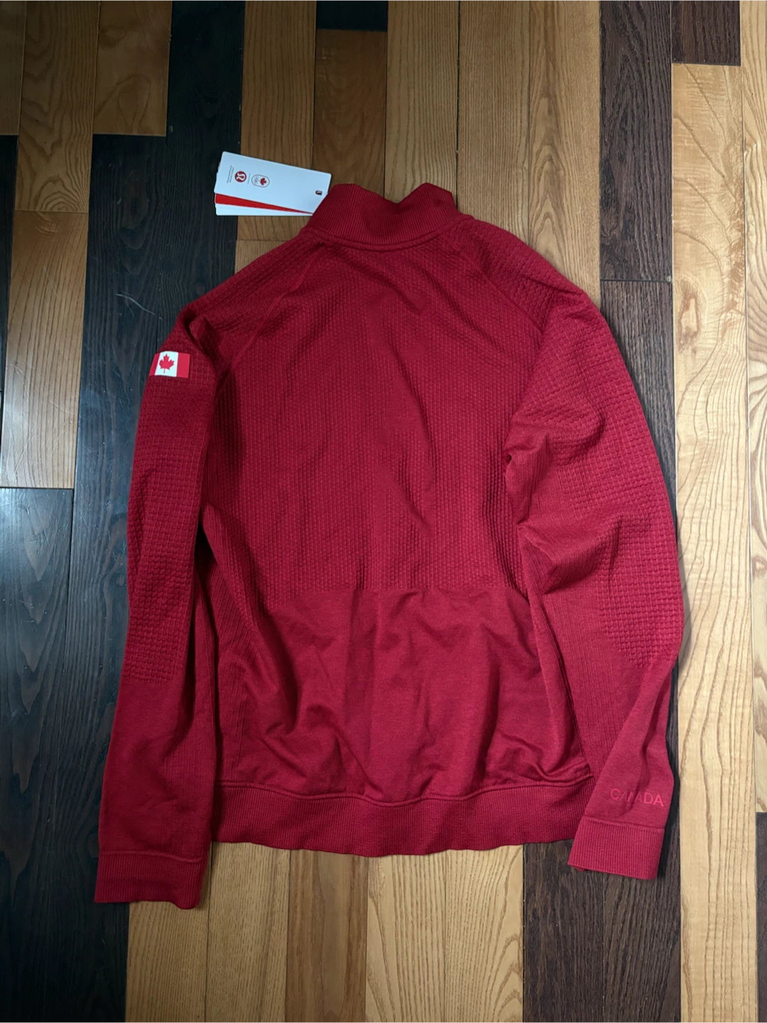 Lululemon Olympics Team Canada quarter zip top L - photo 5