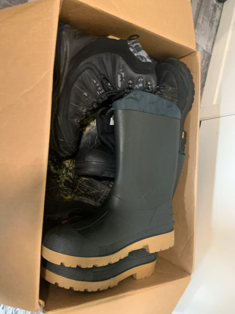 Assorted Men's Boots