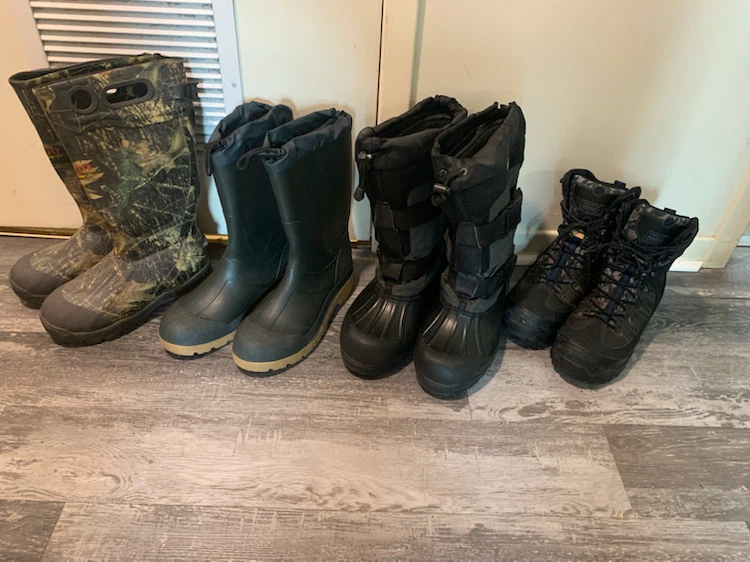 Assorted Men's Boots - photo 2