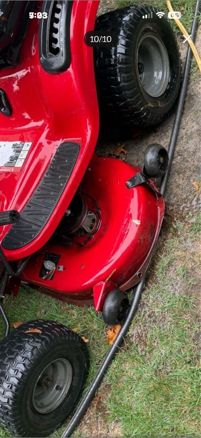 4000 series mower 24 hp twin and bagger - photo 2