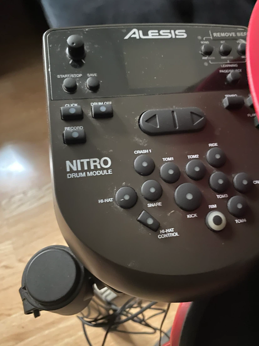 Alesis Nitro Electronic Drum Kit - photo 2