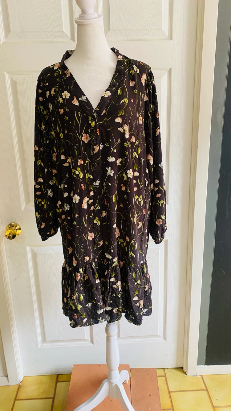 H and M viscose dress size xl