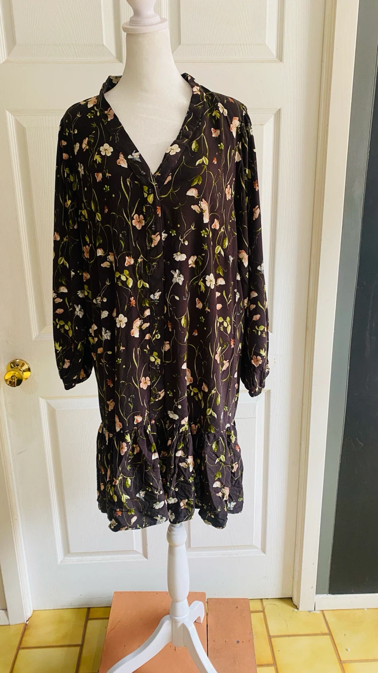 H and M viscose dress size xl - photo 4