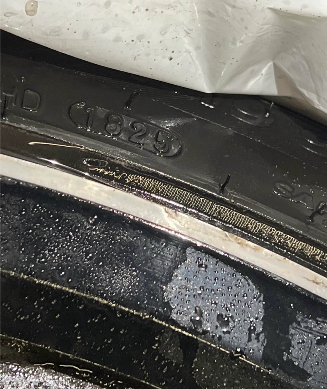 Set of Mercedes Benz E53 OEM rim - photo 3