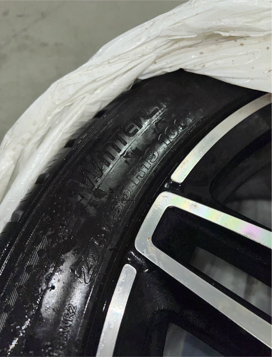 Set of Mercedes Benz E53 OEM rim - photo 4