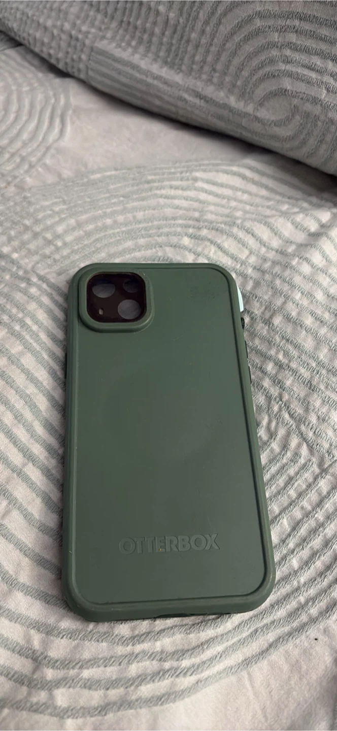 iPhone 14 Plus otterbox life proof case - photo 2