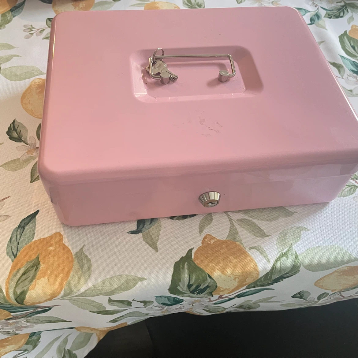 Pink Metal Cash Box with Lock
