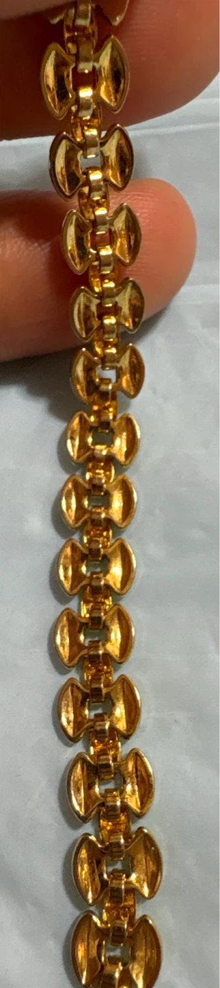 Revlon 1998 Fashion Gold Tone Quality - photo 3