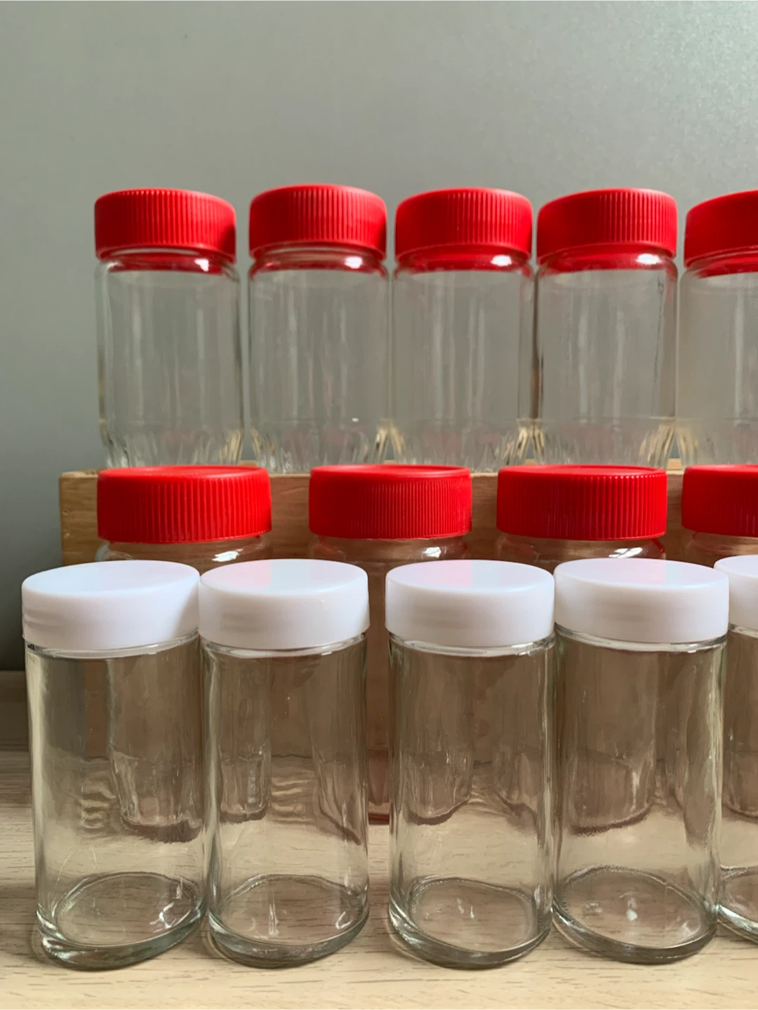 Set of 20 Glass Jars with Lids - photo 2