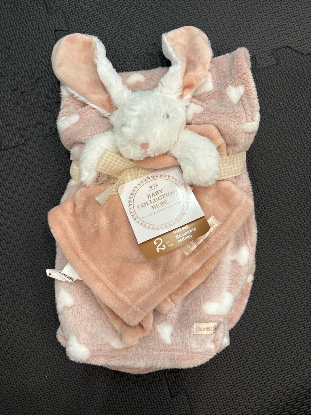 Baby Collection Bébé 2 Piece Gift Set with Plush Bunny