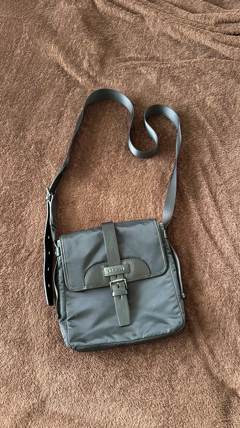 Vintage Lacoste crossbody bag/messenger bag
