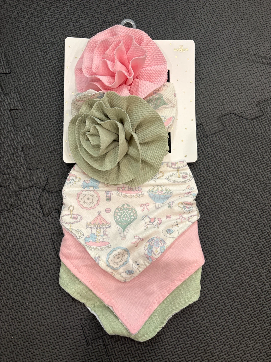 Danbar Baby Child Headbands and Bibs Set