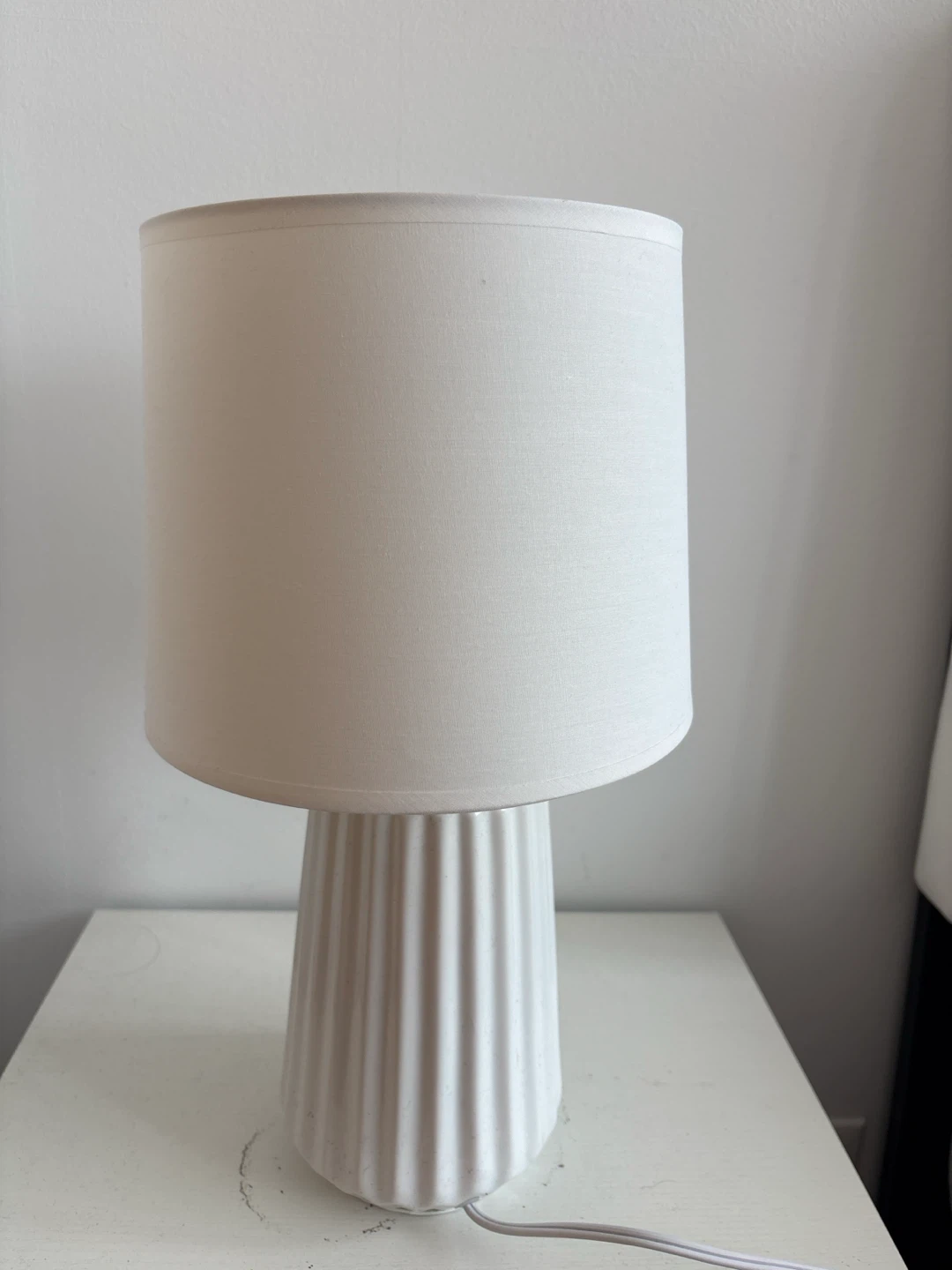 Set of 2 Night-stand Lamps with Bulbs