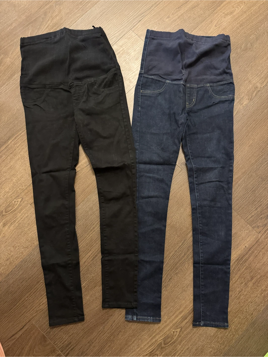 UNIQLO Maternity Jeans Bundle