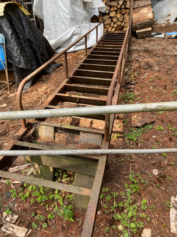 Metal Staircase with Handrails - photo 3