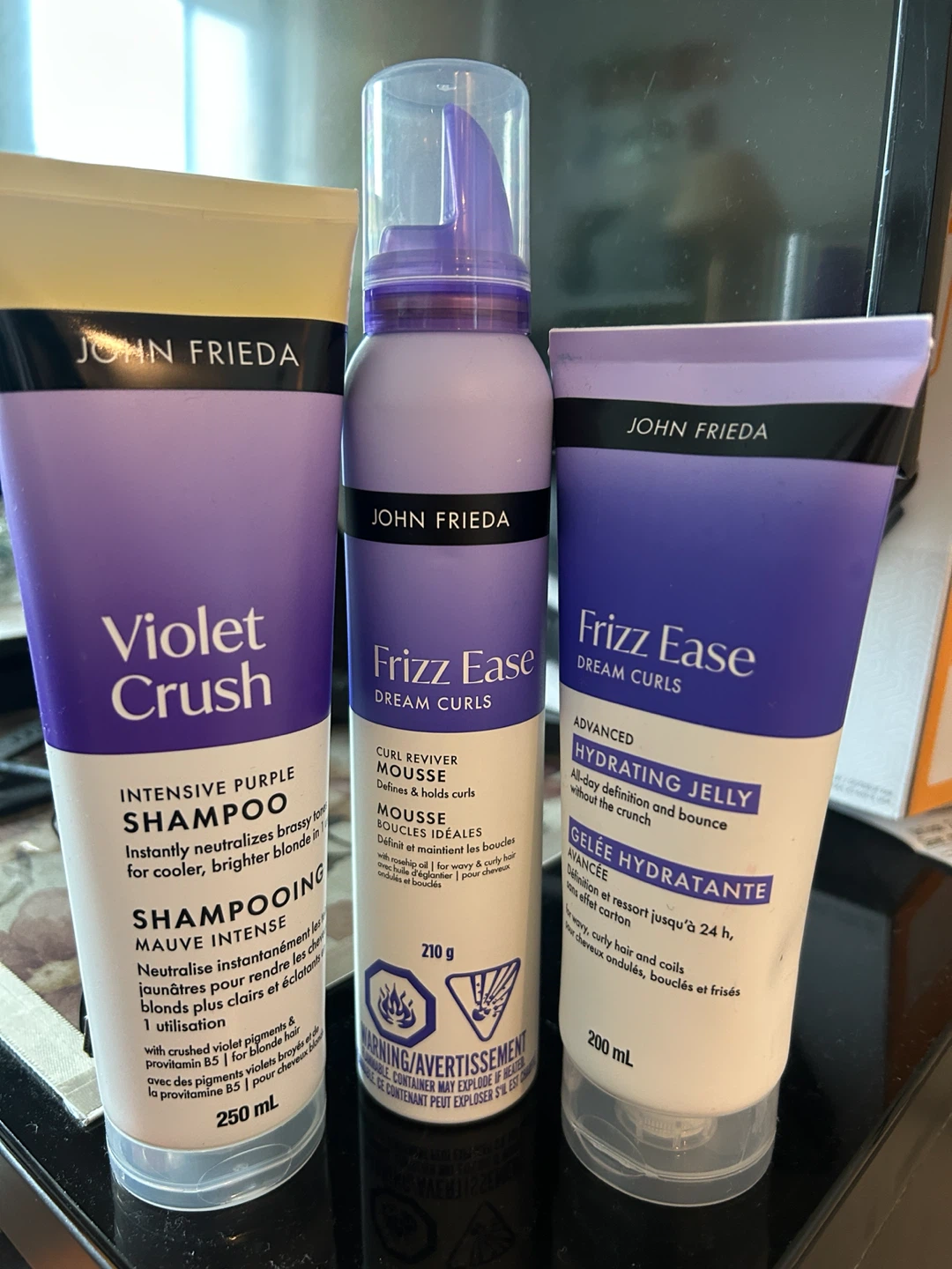 John Frieda Frizz Ease Dream Curls Hydrating Jelly (200 mL)