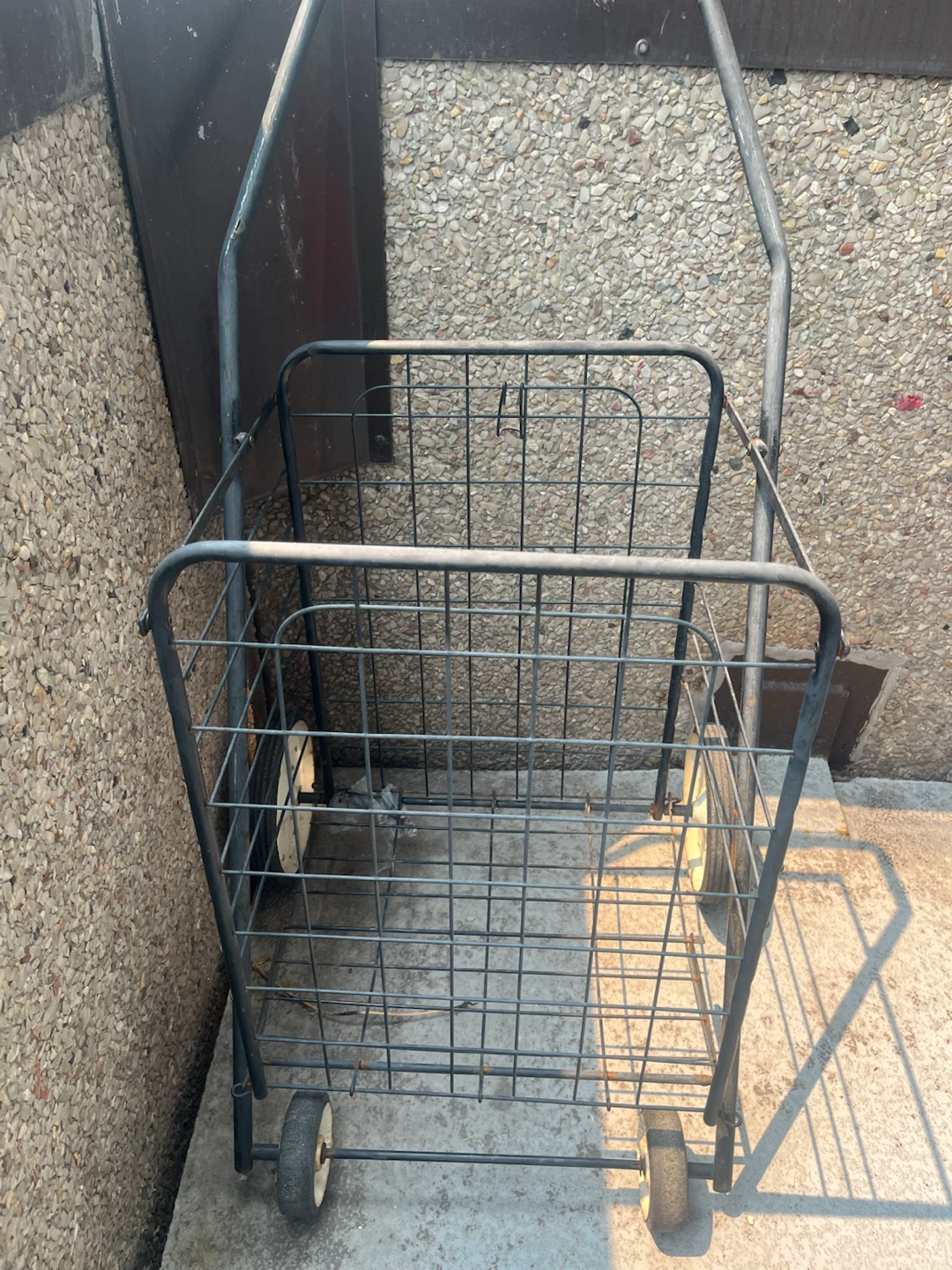 Black 4 wheel Metal  Shopping Cart
