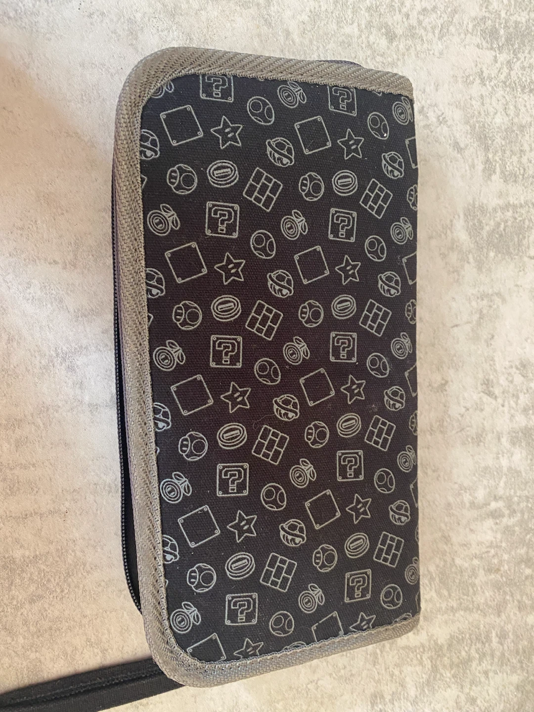 Nintendo Switch Case with Games