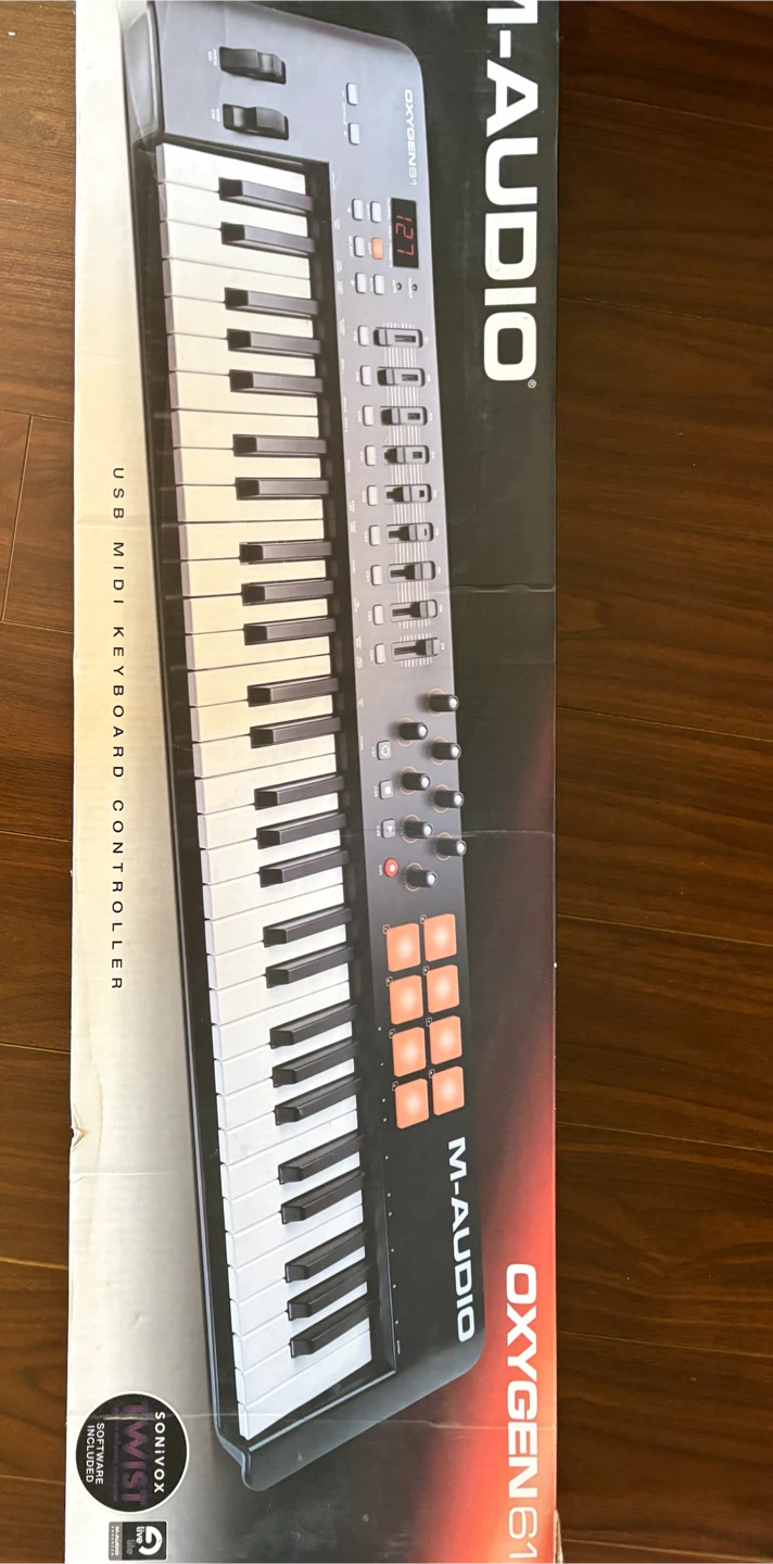 M-Audio Oxygen 61 USB MIDI Keyboard Controller