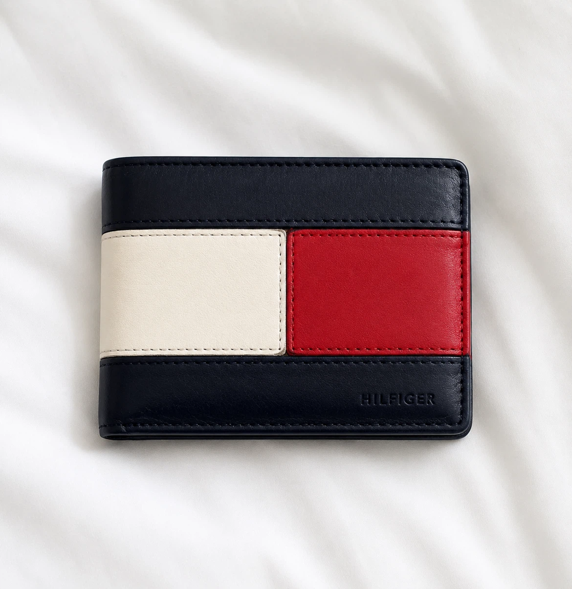 Tommy Hilfiger Bifold Wallet
