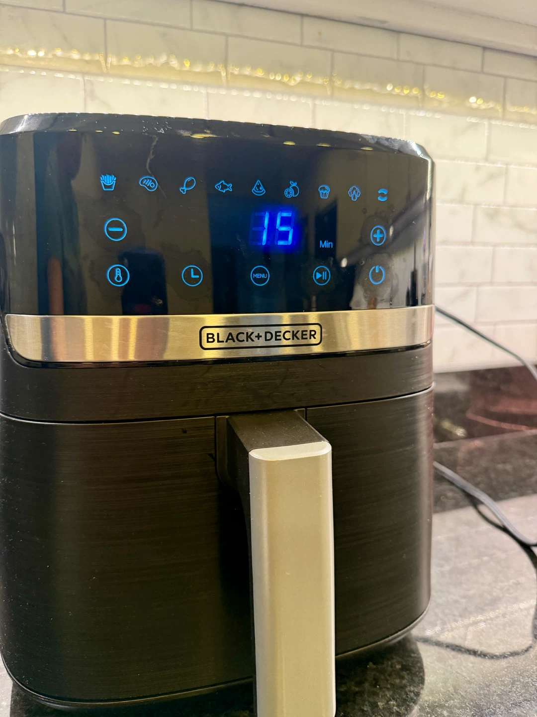 BLACK+DECKER Air Fryer - photo 2