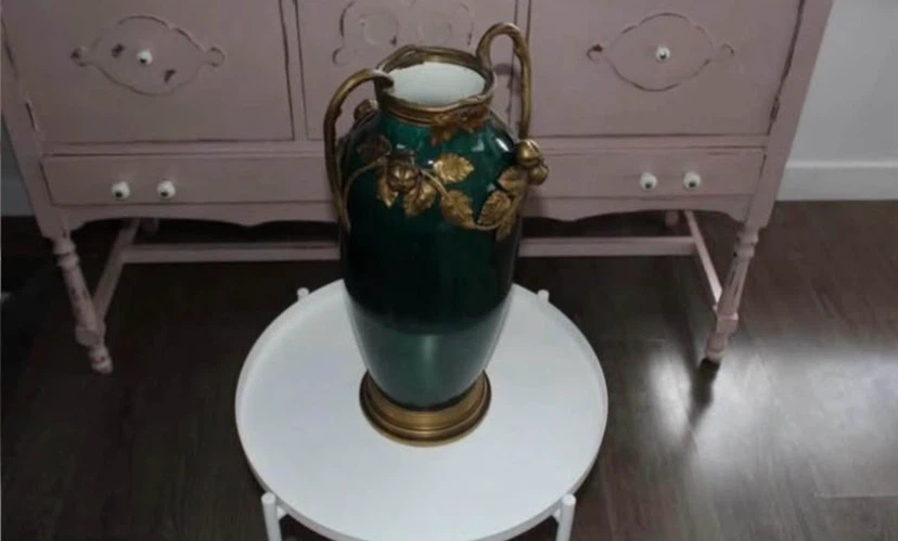 Antique Original French Sèvres Vase - photo 4