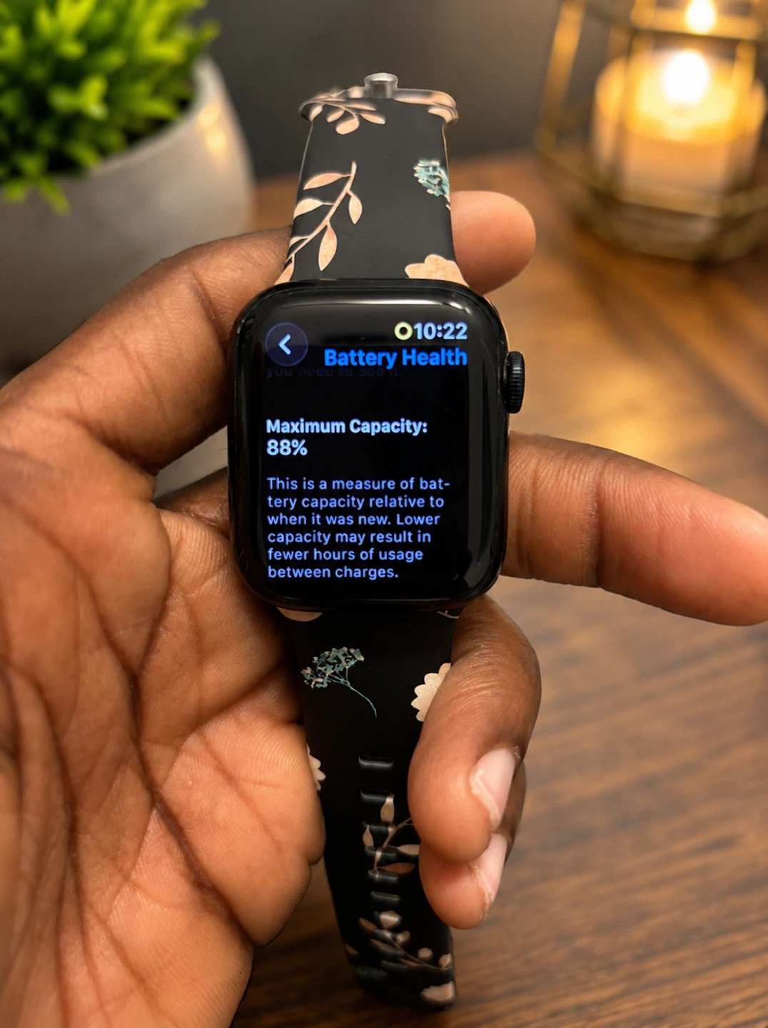 Apple Watch Series 8 (GPS) with Floral Band - photo 2