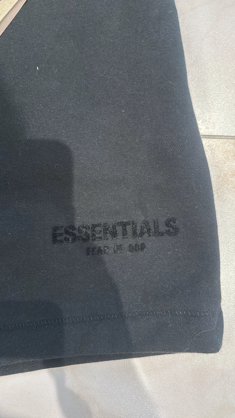 Fear of God ESSENTIALS Black Sweat Shorts Size M - photo 3