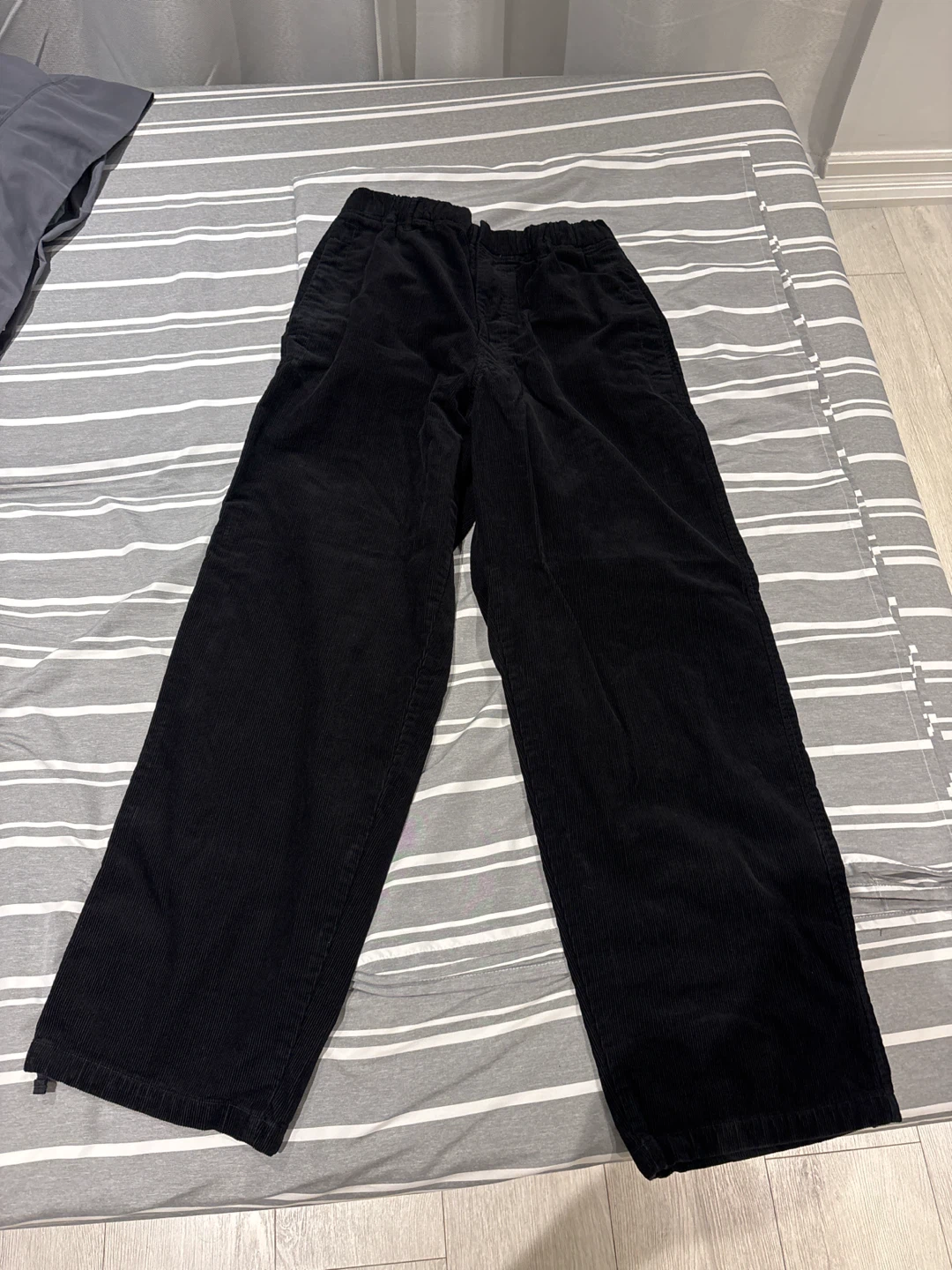 Uniqlo Corduroy Pants - Black - Size S