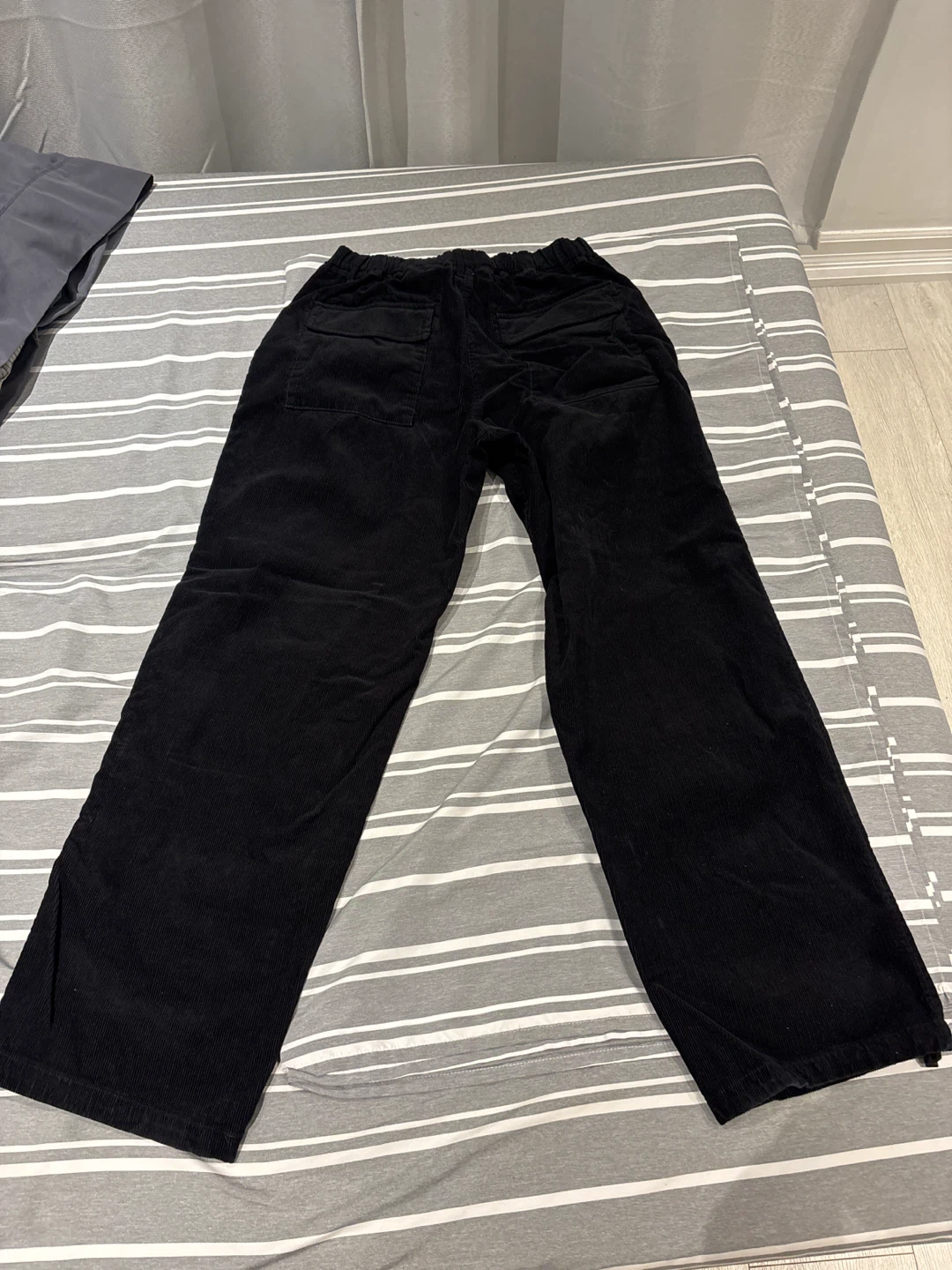 Uniqlo Corduroy Pants - Black - Size S - photo 2