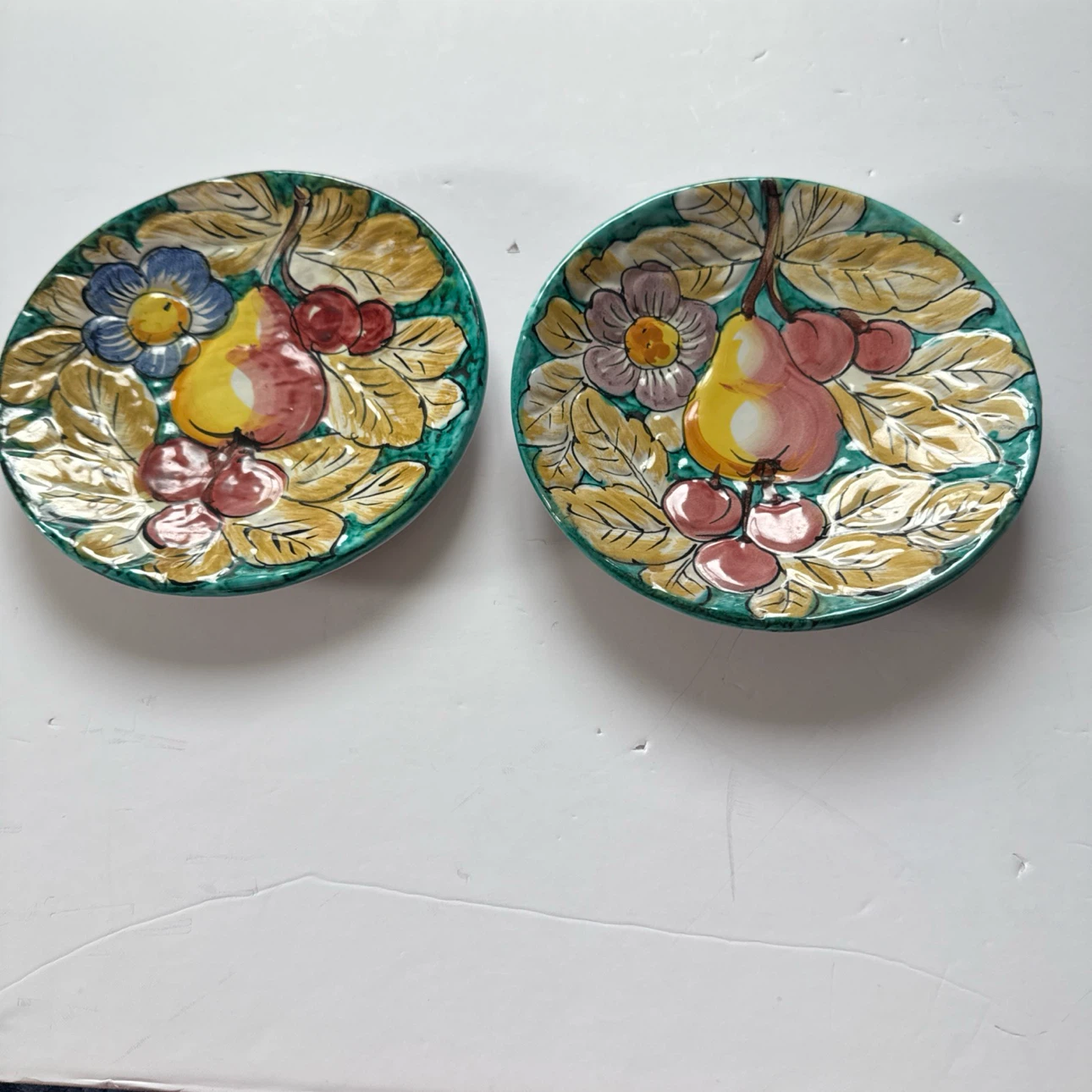 2 Vintage Italian dessert plate