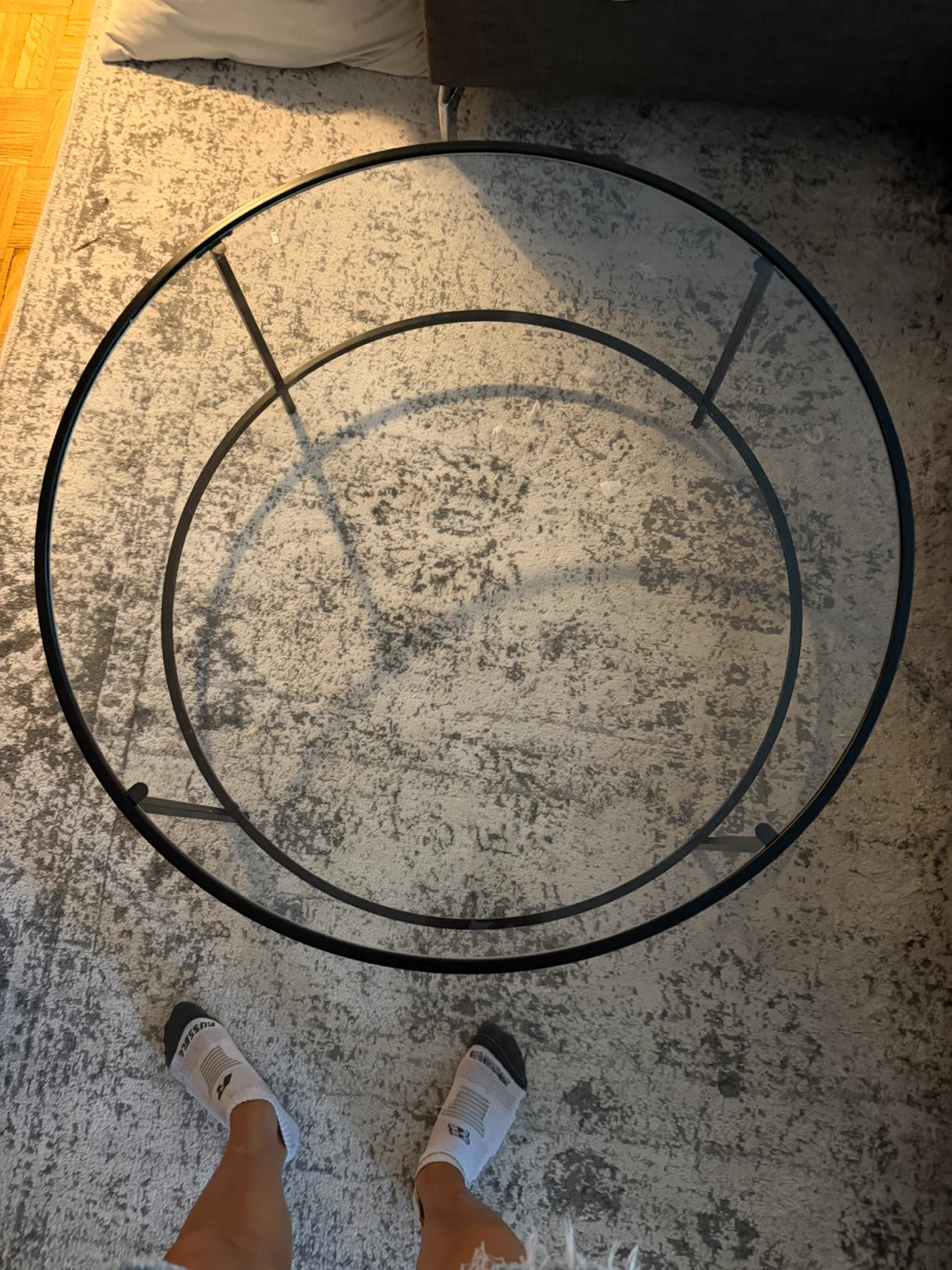 Round Glass Coffee Table - photo 2
