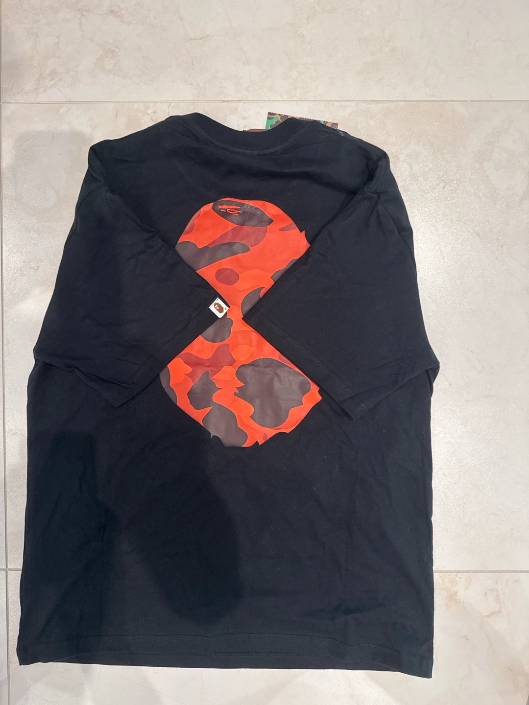 A Bathing Ape Red Camo Shark T-Shirt - Size L - photo 3