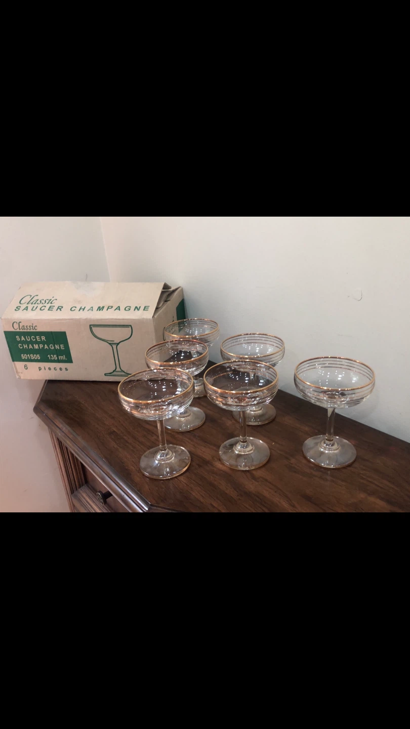 Classic Saucer Champagne Glasses Set of 6