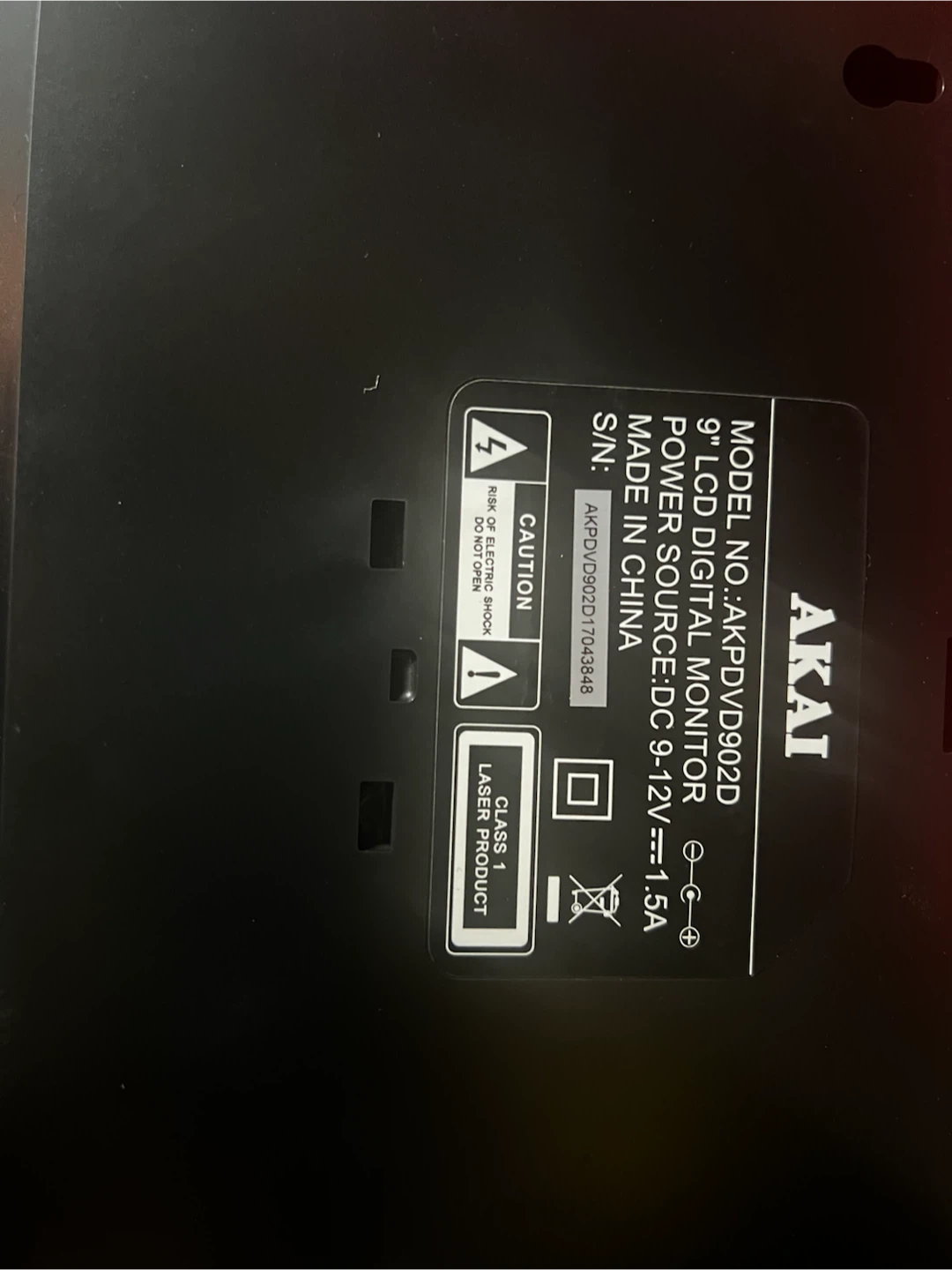 AKAI 9" Portable DVD Player Monitor - photo 3