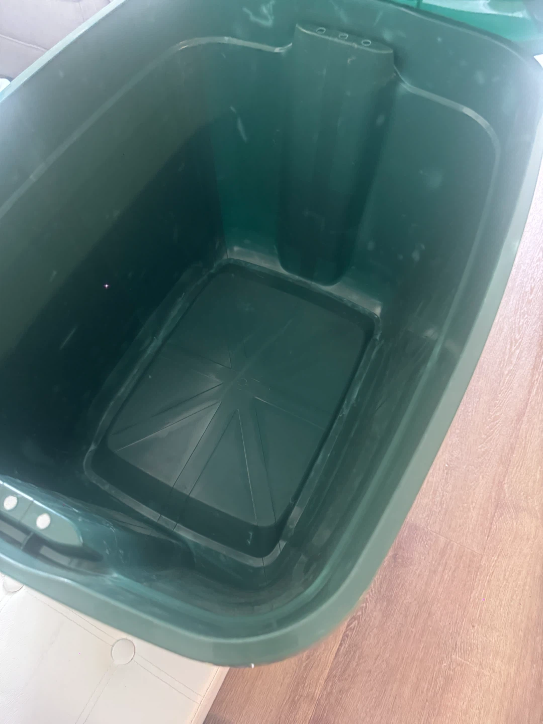 Green Storage Bin with Lid - photo 2