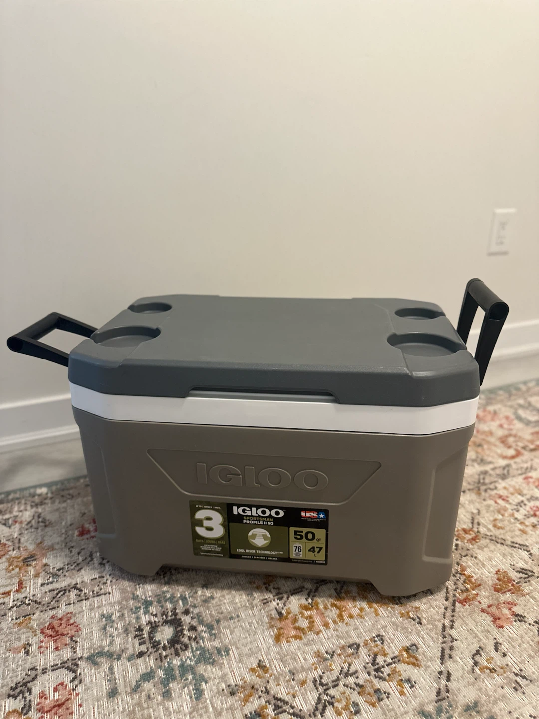 Igloo Sportsman Profile II 50 QT Cooler – Like New