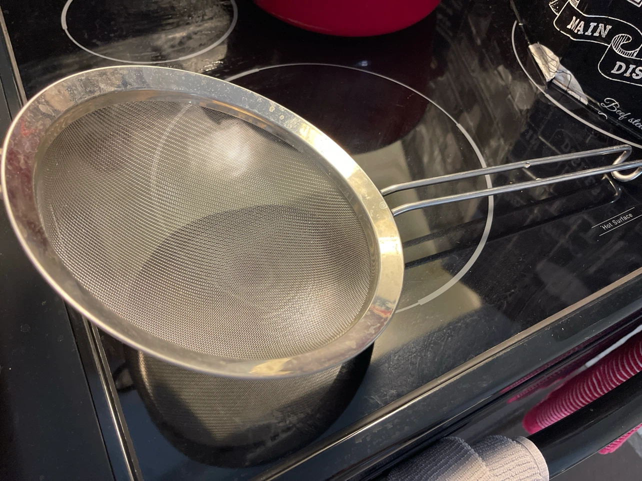 Stainless Steel Strainer with Handle