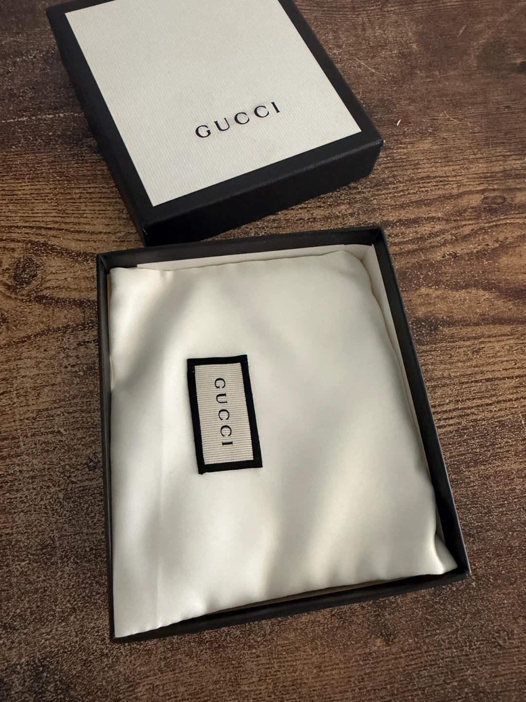 Gucci Wallet with Tiger Print - photo 2