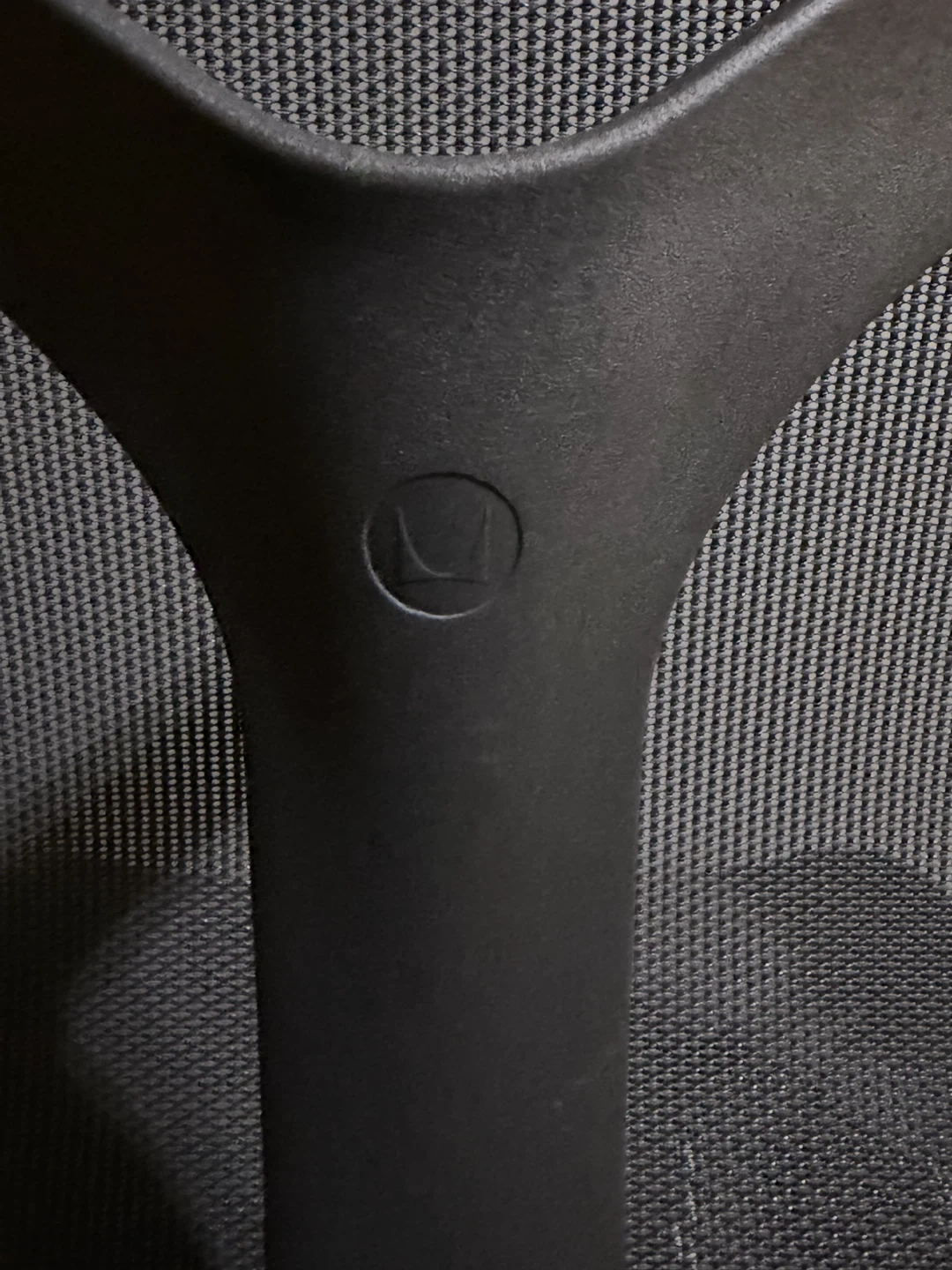 Herman miller cosm task chair - photo 3