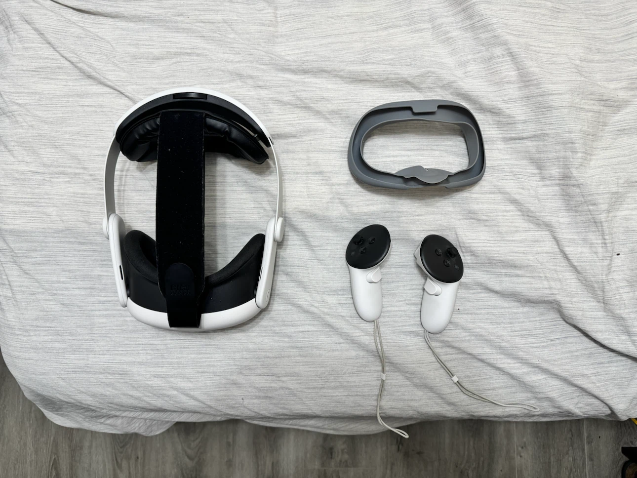 Meta Quest 3 (512GB) + Kiwi Head Strap + Silicone Face Cover - photo 4