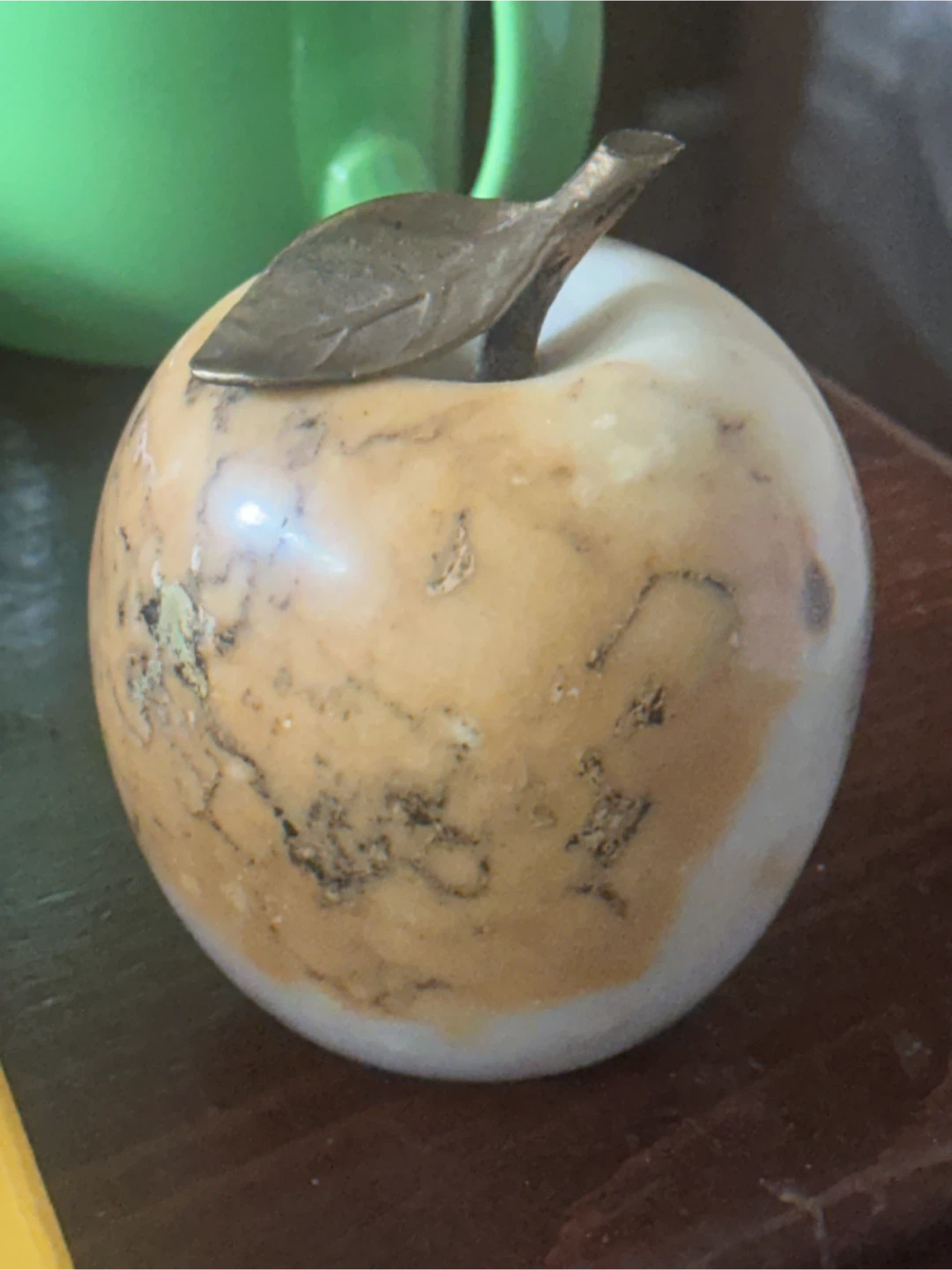 Yellow onyx apple paperweight