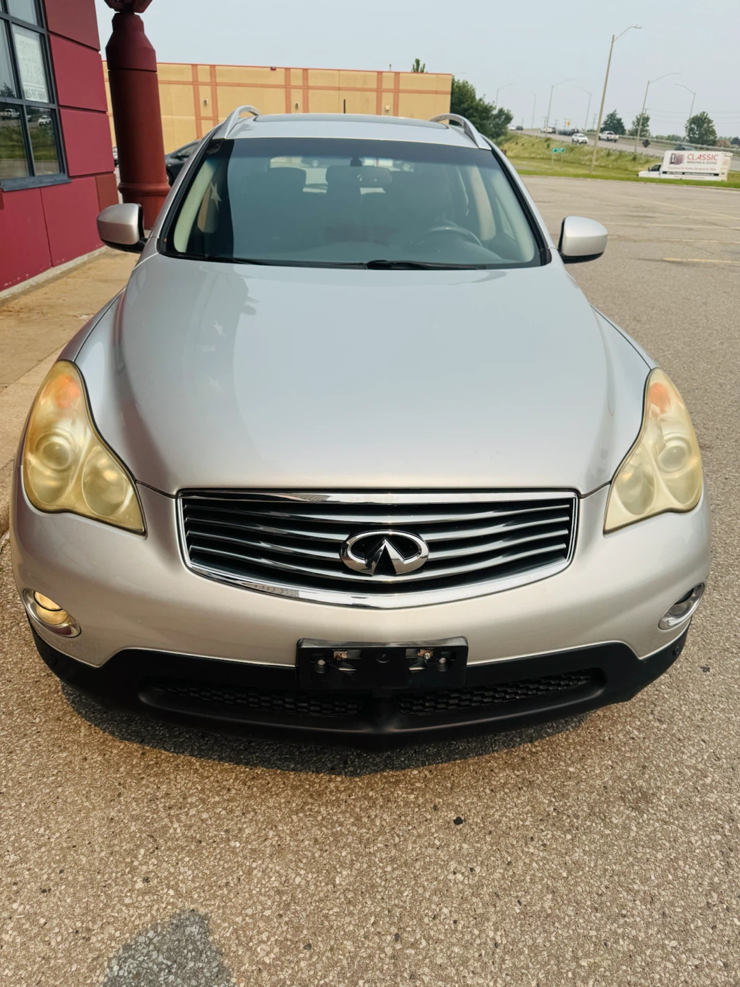2008  Infiniti EX35 Sport ( VERY LOW KM )